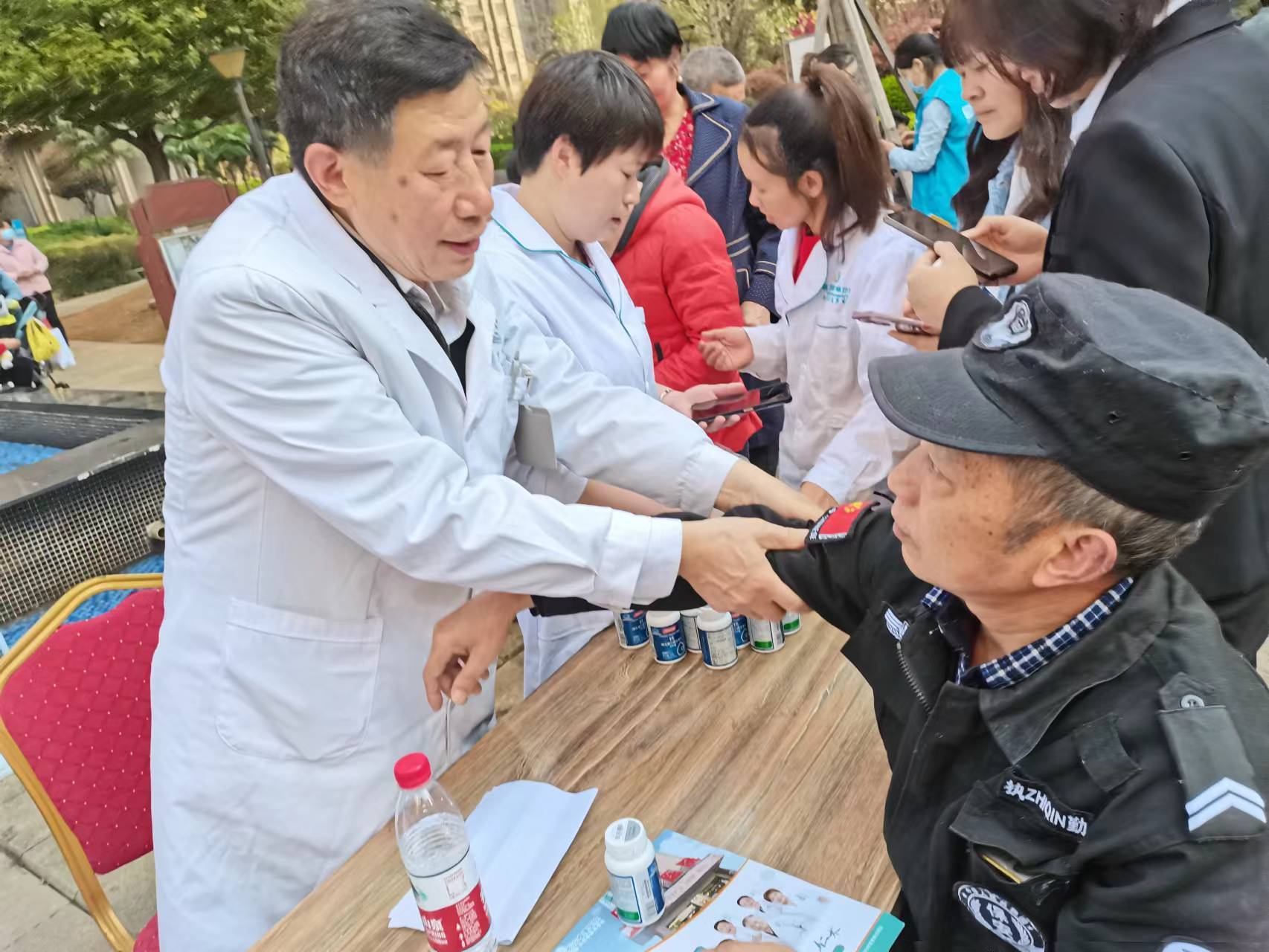 北京最新24小时高价回收医保长沙方法分析(最方便真实的北京长沙医废处理方法)